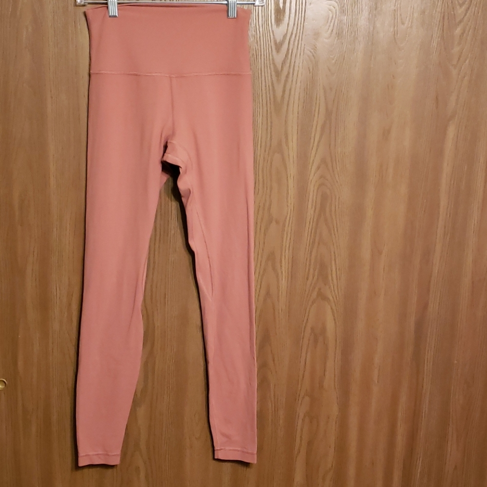 LULULEMON ATHLETICA **RARE OOP** PINK ALIGN "28